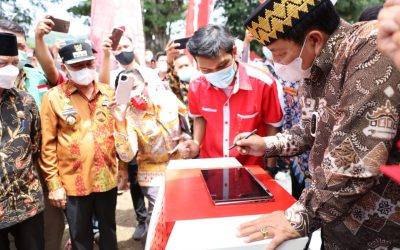 Gubernur Lampung Bersama Jajaran Kemendagri dan Kaban Pengembangan Desa Launching Program Smart Village Provinsi Lampung